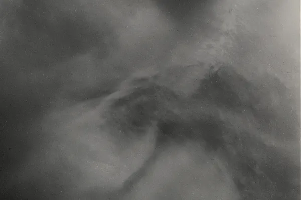 Miniatura per a Les imatges de núvols i els equivalents emocionals  (Alfred Stieglitz i Minor White)
